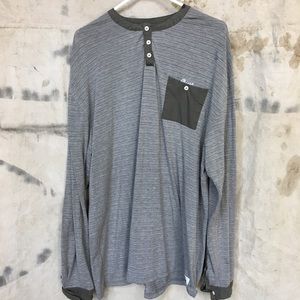 Striped long sleeve buttoned shirt